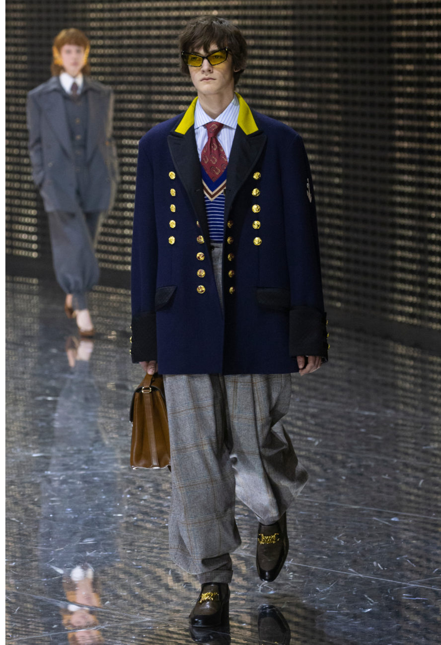 Gucci, Fall Winter 19-20 show, Milan Fashion Week, looks, Alessandro Michele, mask, visible and invisible