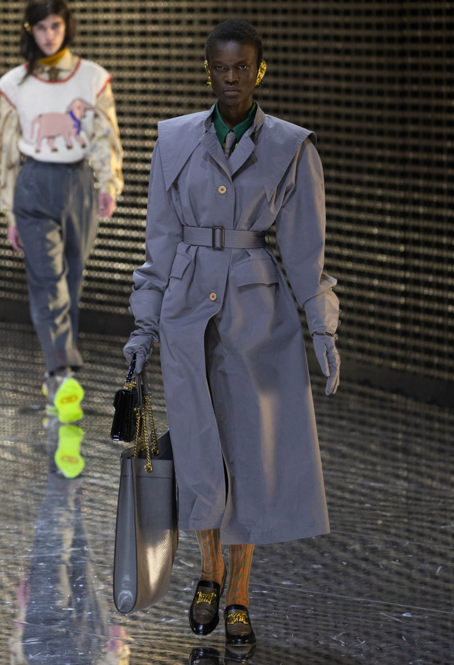 Gucci, Fall Winter 19-20 show, Milan Fashion Week, looks, Alessandro Michele, mask, visible and invisible