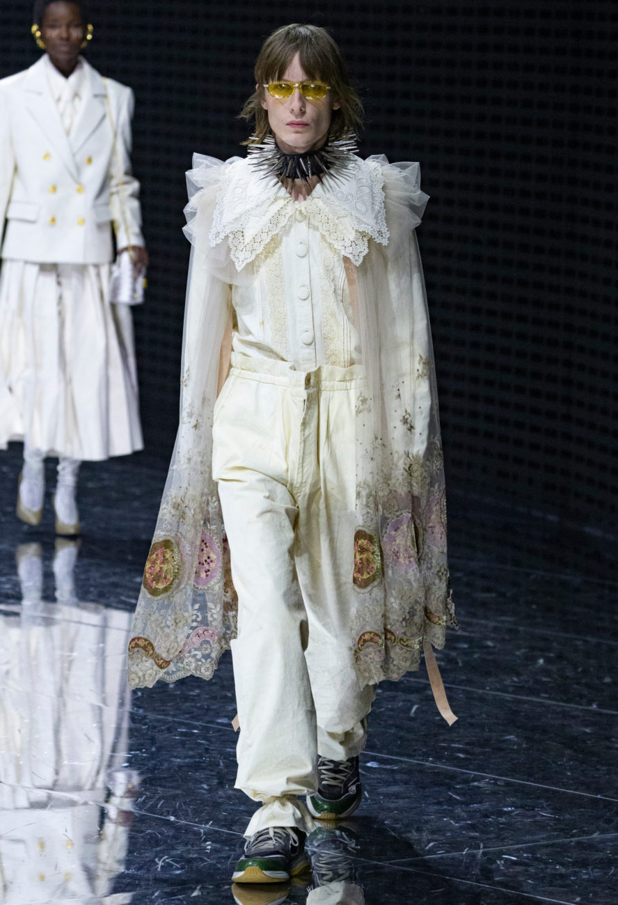 Gucci, Fall Winter 19-20 show, Milan Fashion Week, looks, Alessandro Michele, mask, visible and invisible