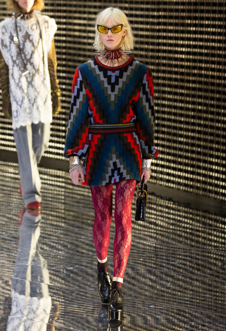 Gucci, Fall Winter 19-20 show, Milan Fashion Week, looks, Alessandro Michele, mask, visible and invisible