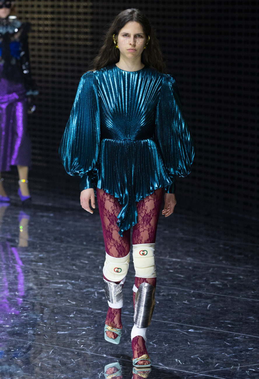 Gucci, Fall Winter 19-20 show, Milan Fashion Week, looks, Alessandro Michele, mask, visible and invisible