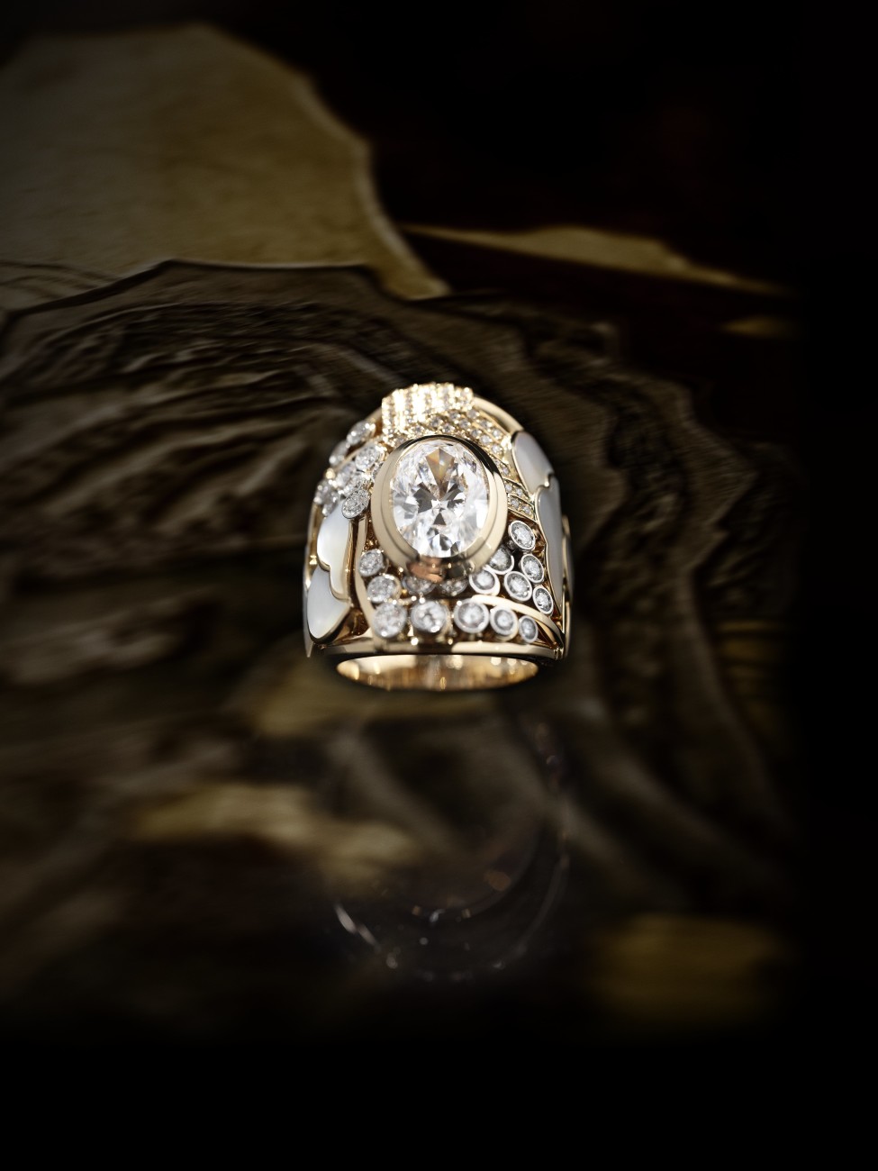 Coromandel Collection_CHANEL Fine Jewelry_Horizon_Lointain