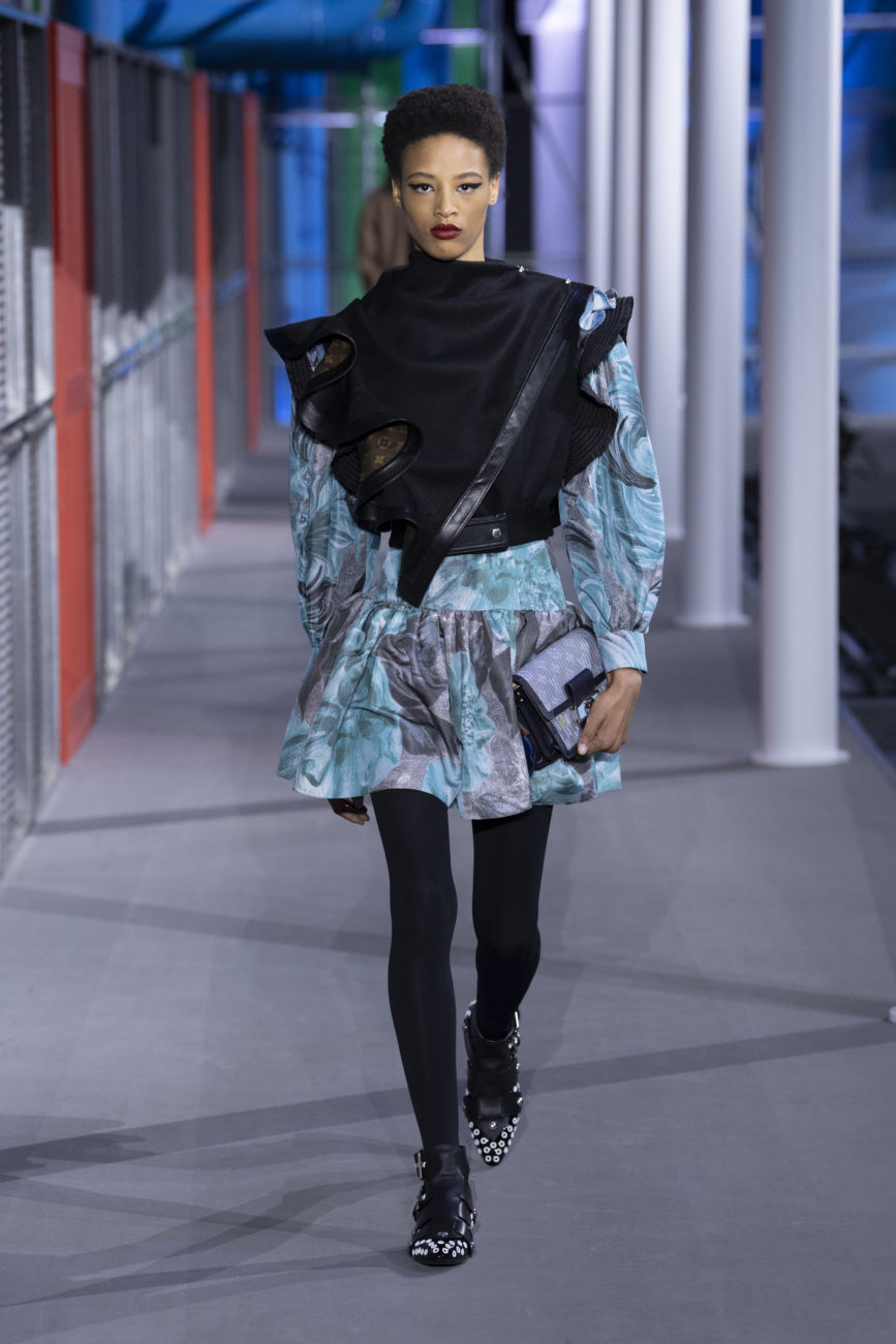 Emma-Stone-Louis-Vuitton-Fashion-Show-Paris-Fashion-Week-Fall-2019