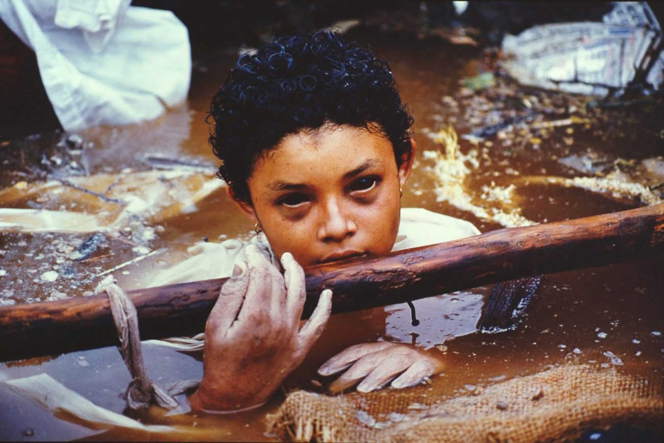 November, 1985, Nevado del Ruiz eruption in Colombia. Omayra Sanchez by Frank Fournier