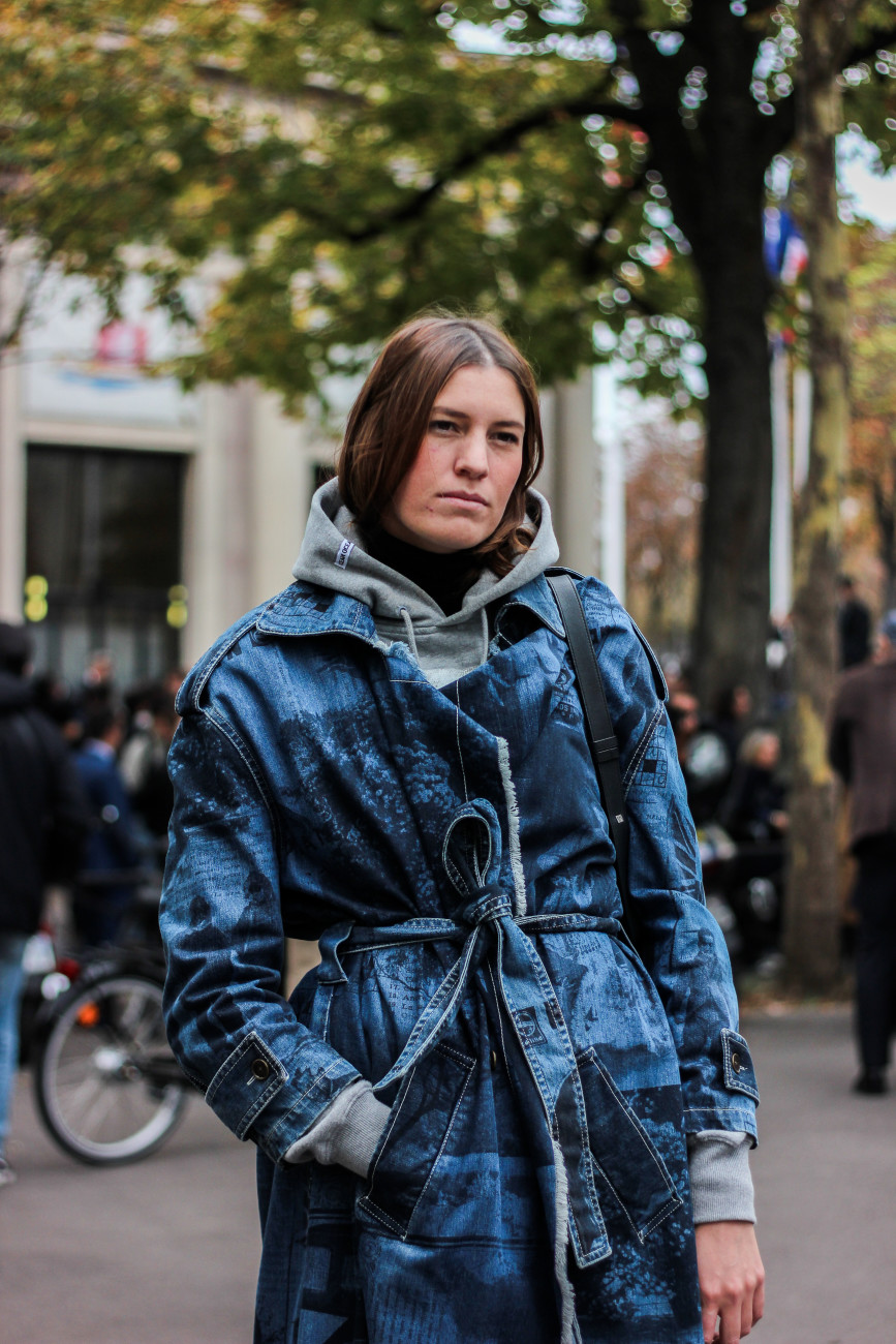 Paris Fashion Week_outside shows_streets_style_photography by Brando Prizzon17