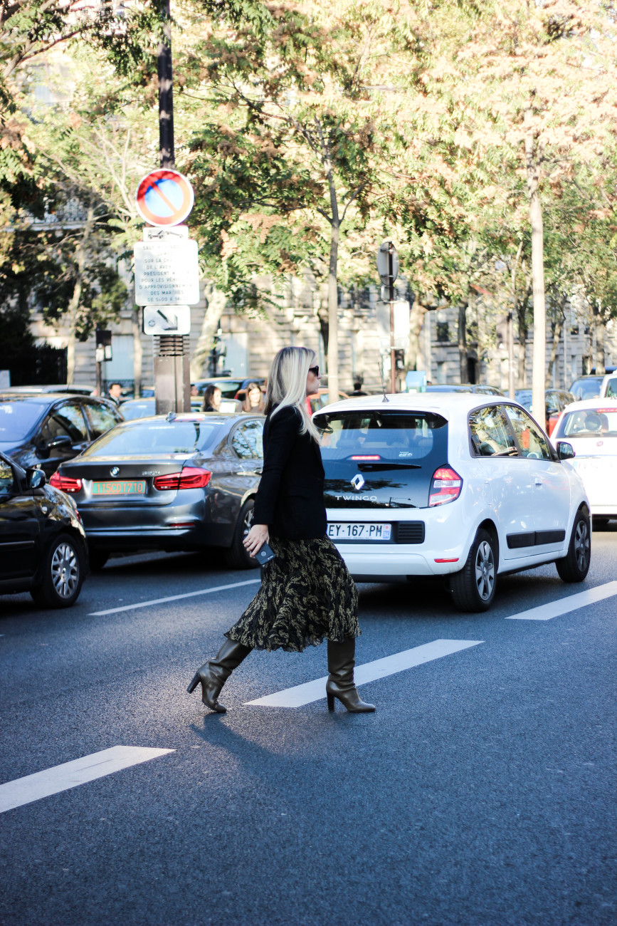 Paris Fashion Week_outside shows_streets_style_photography by Brando Prizzon23