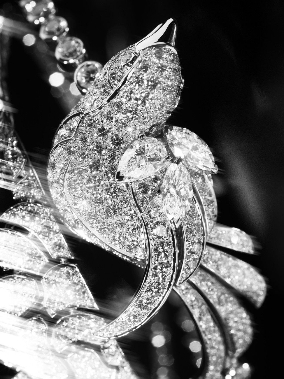 Coromandel Collection_CHANEL Fine Jewelry_Vol Suspendu