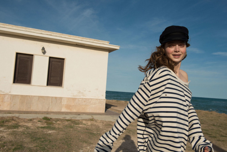 Norwegian catch of the day Puglia _Savelletri ph. Ann Casarin. Earrings Ludo Jewellery, sweatshirt French Connection, hat Isabelle Marant by H&M