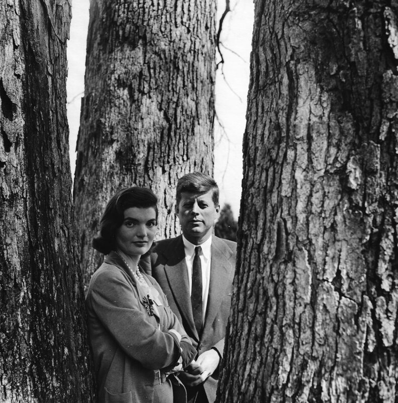 Opposites to Zero_Louise Dahl-Wolfe_Senator John F. and Jacqueline Kennedy at their home in Virginia, 1953