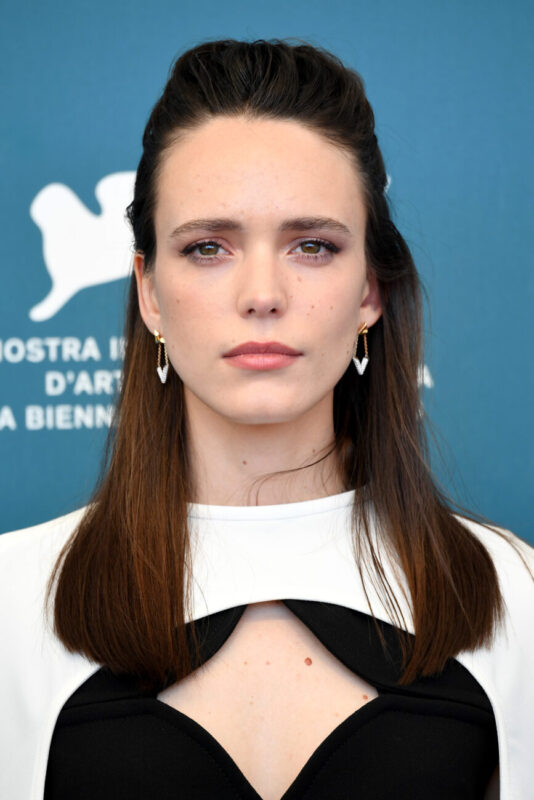 Tilda and Stacy_Venice Film Festival 2020_77 edition_premieres_Stacy Martin_actress_Amants_Louis Vuitton dress