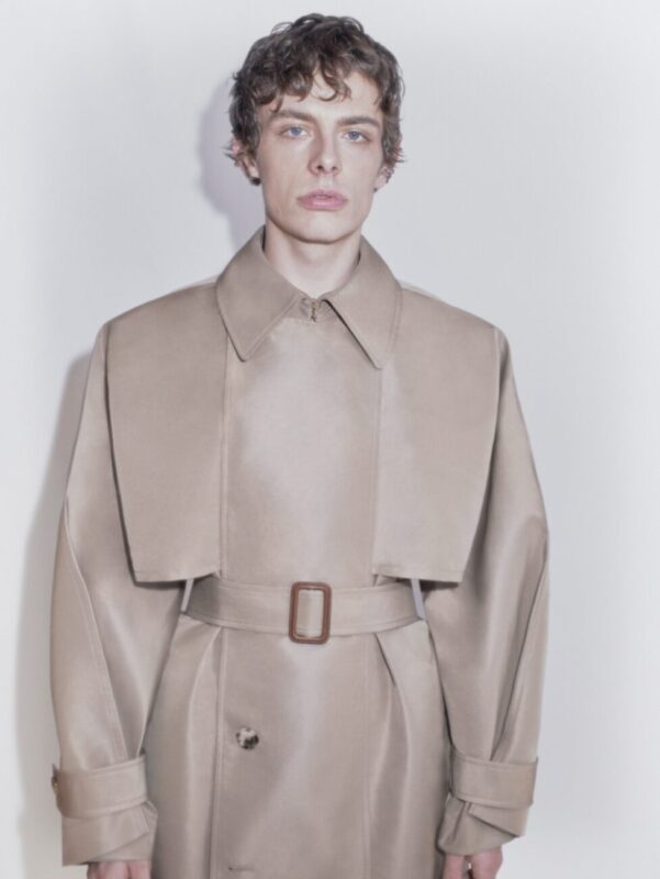 Angels and Knights, 2021_Alexander McQueen SS2021_womenswear_menswear_contemporary novel