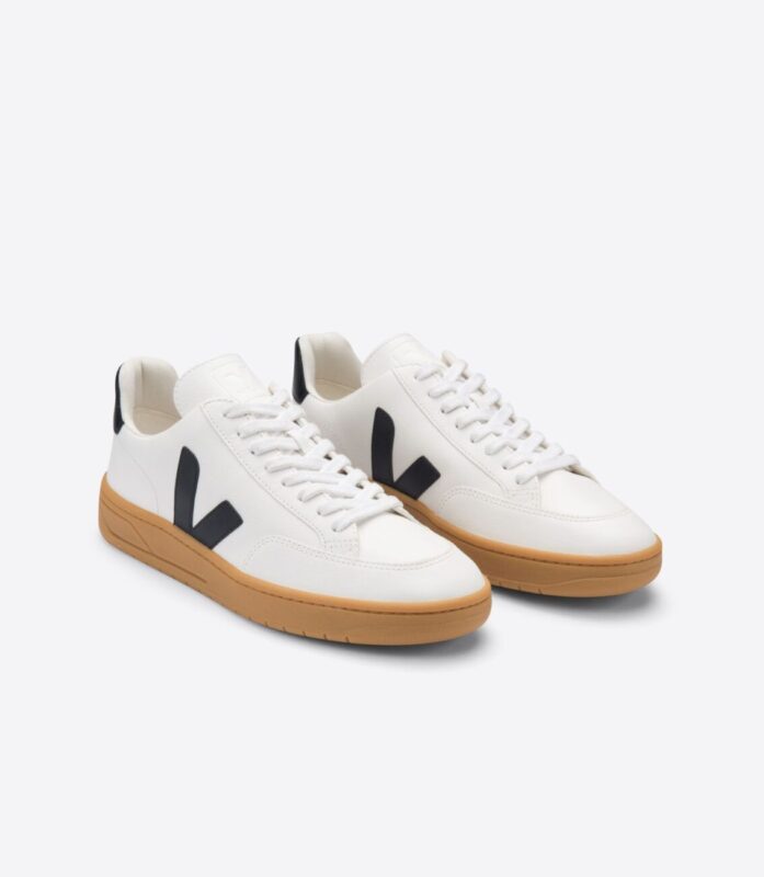 Letter to Santa_DRY Christmas gifts' list 2020_Veja sneakers_vegan