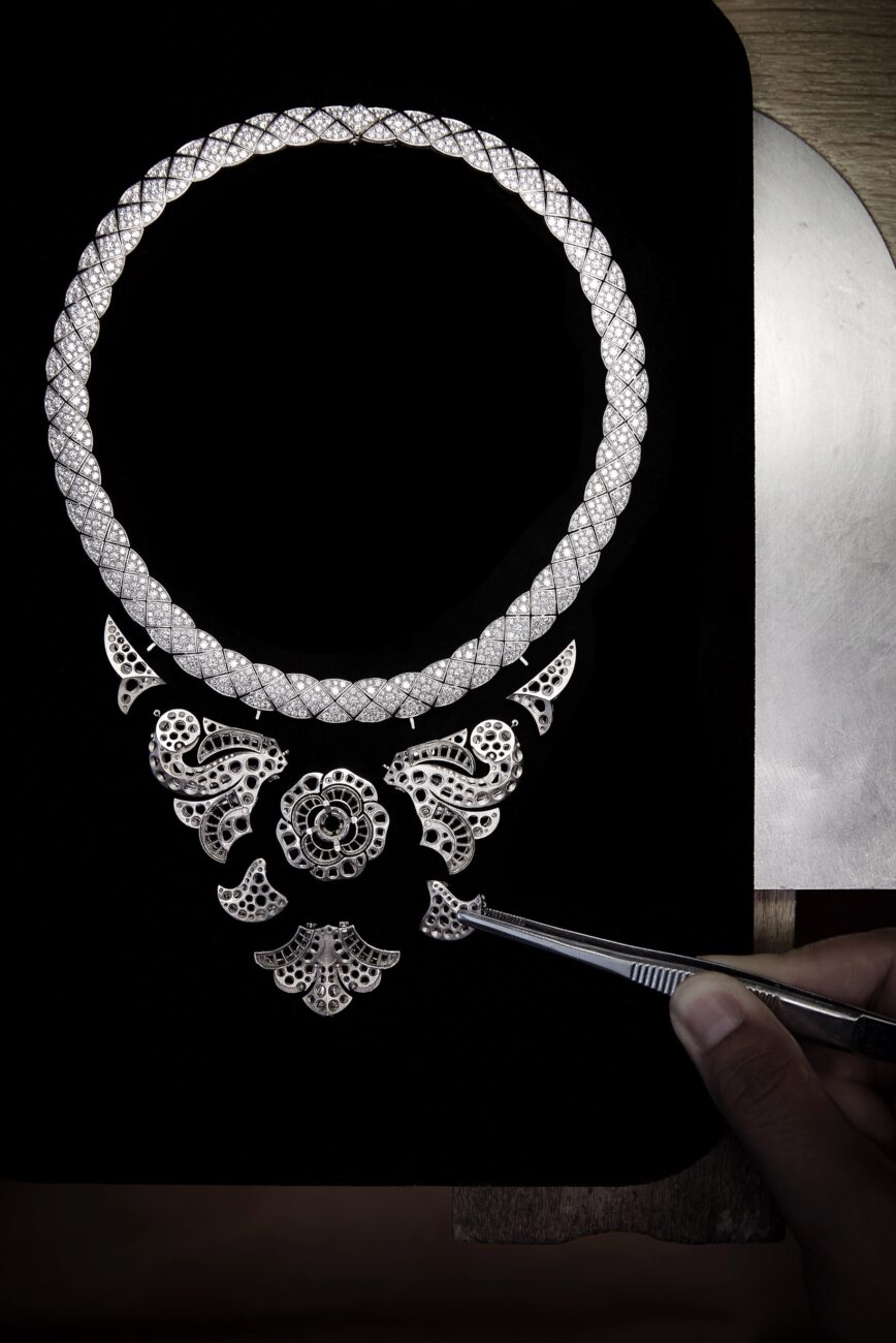making of CHANEL High Jewelry Escale à Venise, CAMELIA BAROQUE