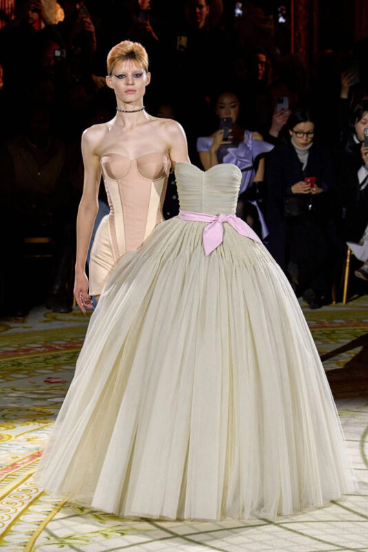 Viktor and Rolf Haute Couture Spring-Summer 2023