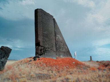 Eddo Hartmann, Black Pylon, Semipalatinsk Test Site, Kazakhstan, 2022. © Eddo Hartmann.